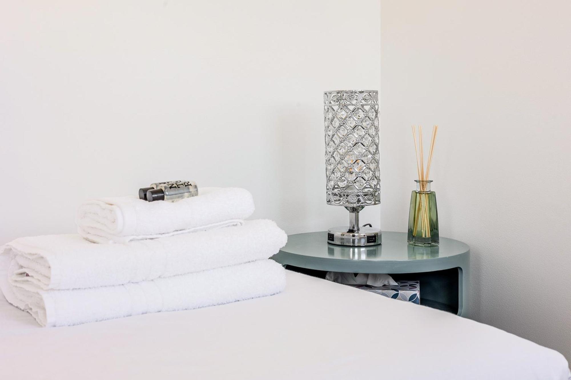 Bright 2Br Flat, Forest Gate, East Лондон Экстерьер фото